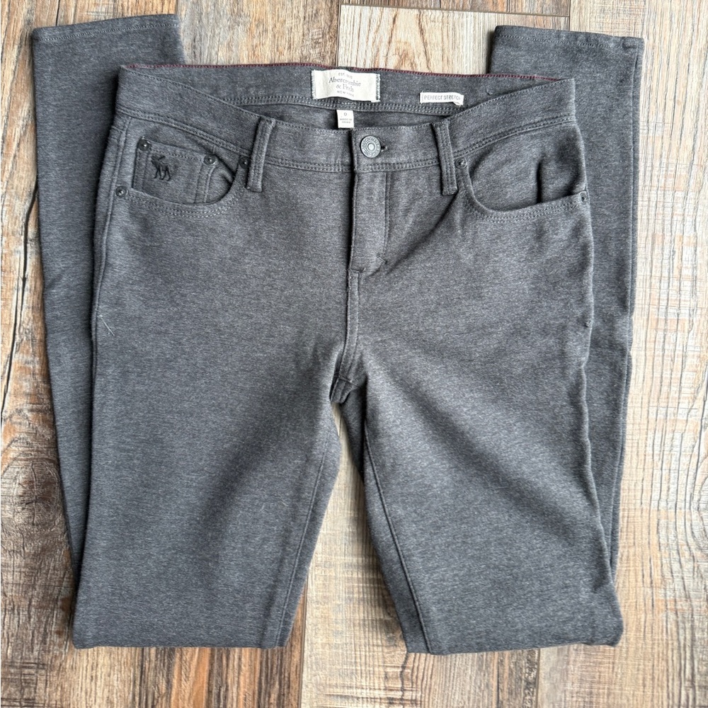 Abercrombie & Fitch Charcoal Leggings